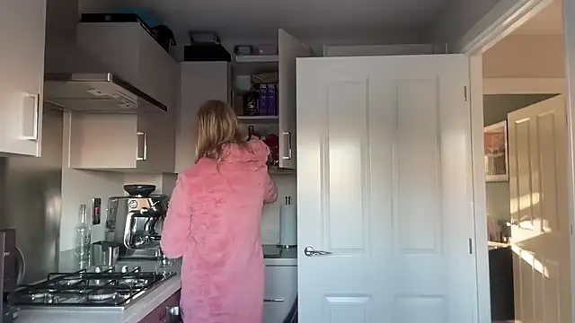 LustfulLuna_'s cam snapshot