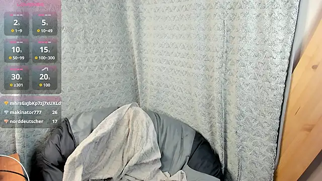 MiaLores's cam snapshot