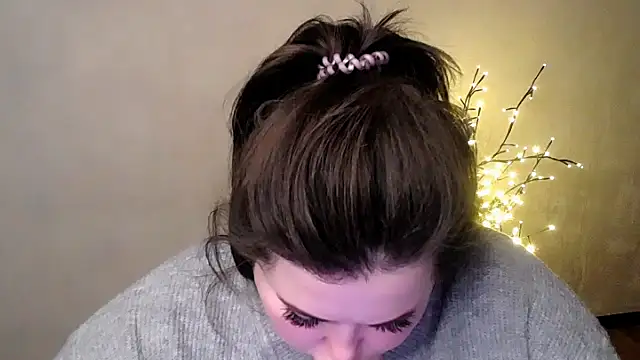 Emily_Mo's cam snapshot