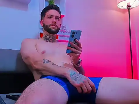 Supreme_Alpha live sex cam