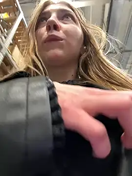 Sunny___Bunny live sex cam