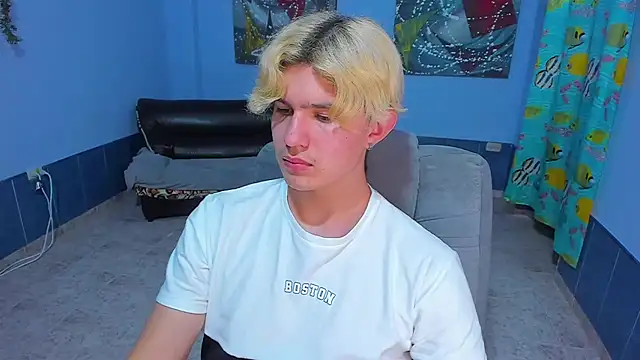 patrik_027's Stripchat show and profile