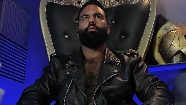 BeardAndrew live sex cam