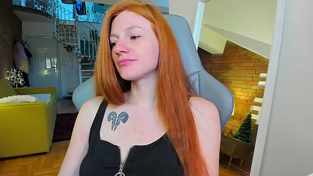 Aliceginger99 live sex cam