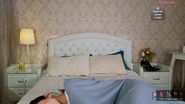 Kaia_Sunshine_Mia live sex cam