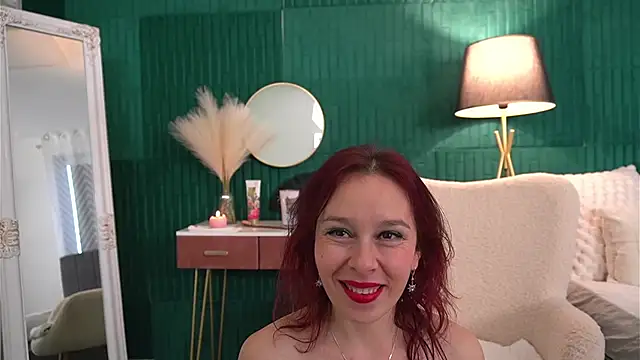 HaileyMoonn live sex cam