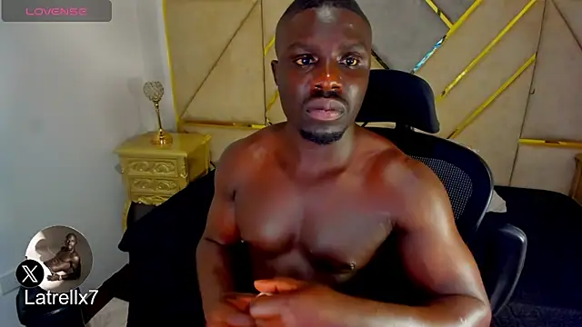 Latrellx7 live sex cam