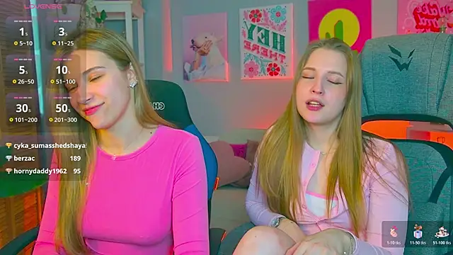 CuteMousee live sex cam