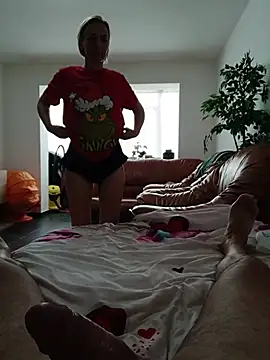 Aly-john1985 live sex cam