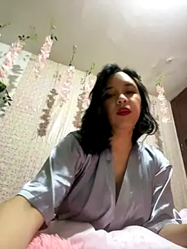 Esmerald_1111's cam snapshot