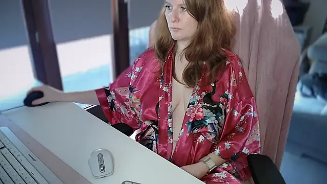 Exotic-Desire live sex cam