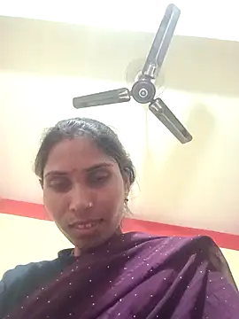 Veshali_Love143's cam snapshot