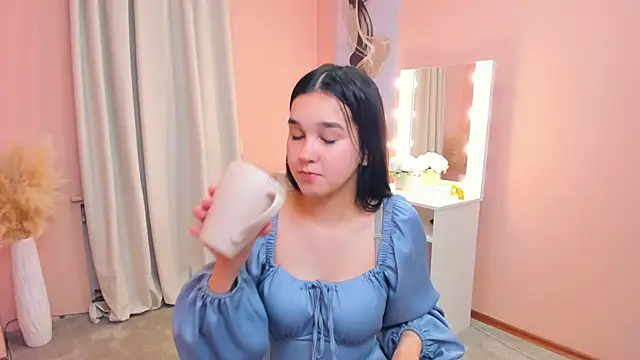 MeliaMelchiori's cam snapshot