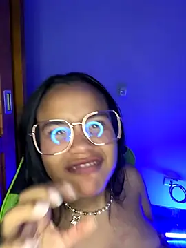 leila_22's cam snapshot