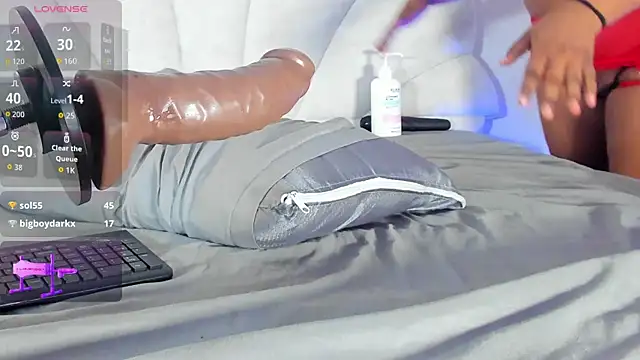 Candaceoweens's cam snapshot