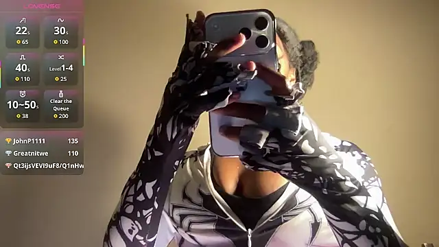 maskedgirl5005's cam snapshot