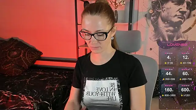 LadyIzabel's cam snapshot