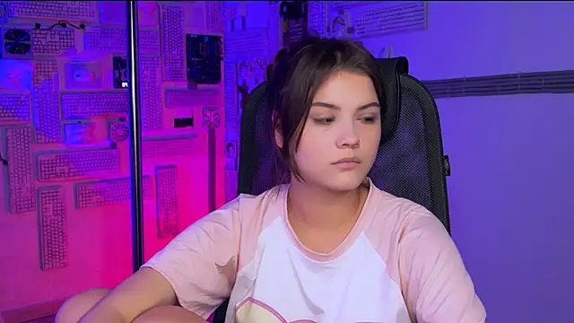 EvaThopson's cam snapshot