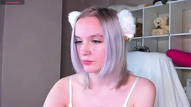 Carolin_Miller's cam snapshot