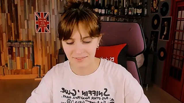 LolaAsmus's cam snapshot