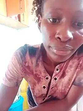 LOVELY-2BERRY's cam snapshot