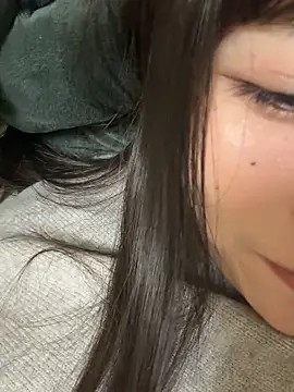 ruru-3's cam snapshot