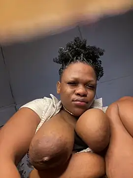 Boneca25's cam snapshot