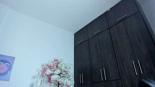 ashly_pnik1's cam snapshot