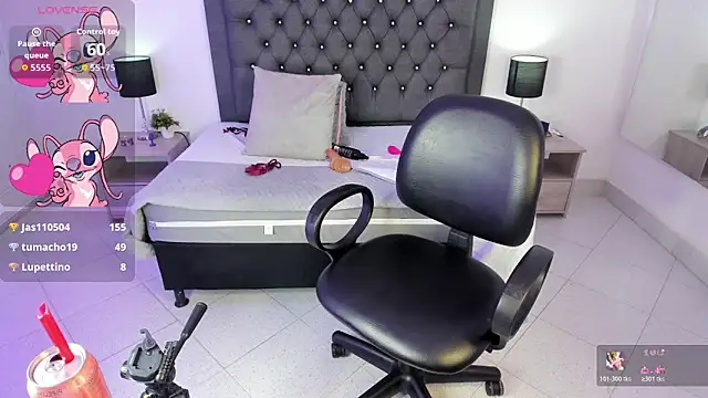 dulce_fresa_'s cam snapshot