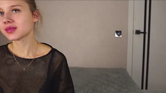 AnnabelleMaine live sex cam