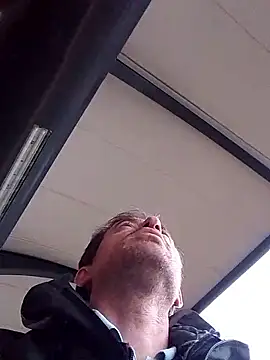 openlegsforyou's cam snapshot