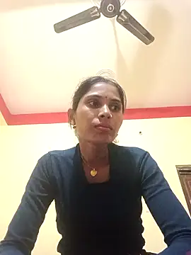 Veshali_Love143's cam snapshot