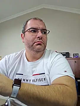 Andrew1900529 live sex cam