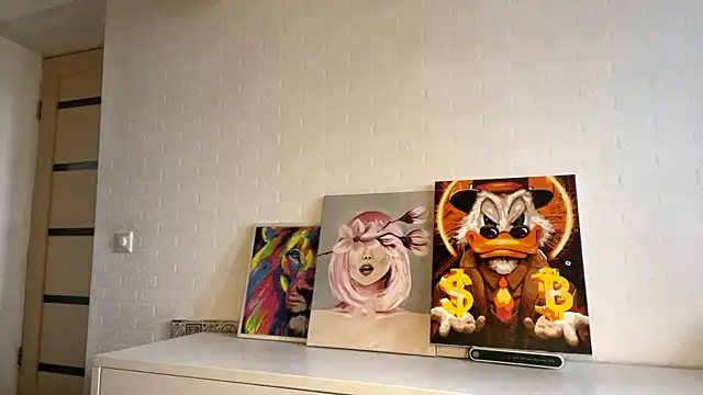 CindaWinn's cam snapshot