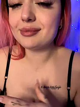 KellyMoors's cam snapshot