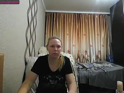 JenniDeep's cam snapshot