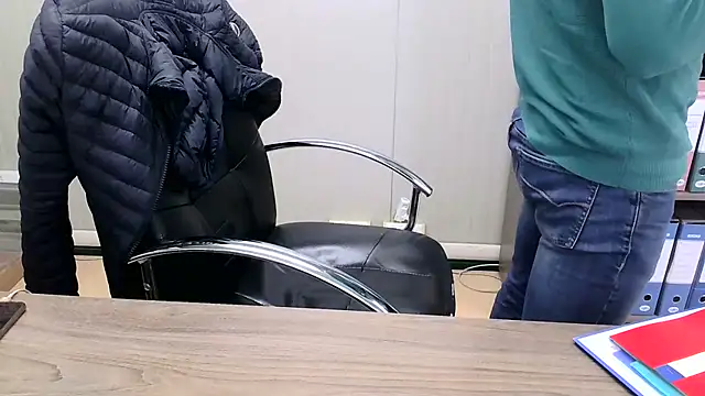 Evasionee live sex cam