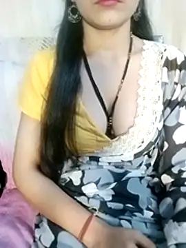 Hot_rashika_ live sex cam