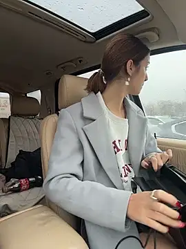 DollyTall live sex cam