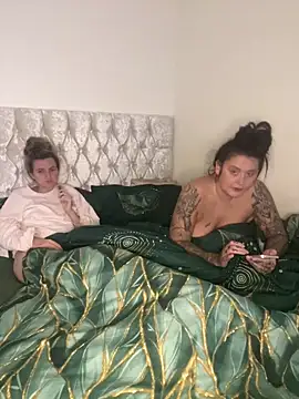 Charsworld live sex cam