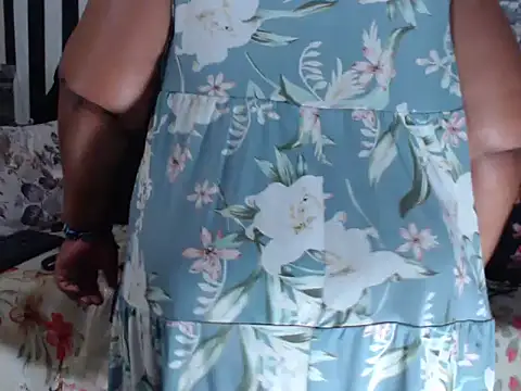 BigHotMatureXx live sex cam