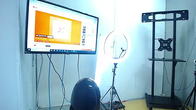 Mike_0233_ live sex cam