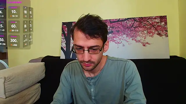 HungEddy live sex cam