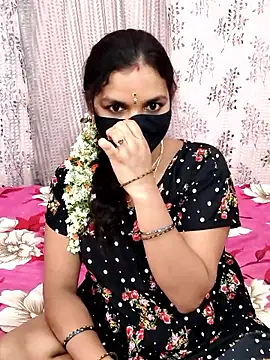 Lalitha-1995 live sex cam