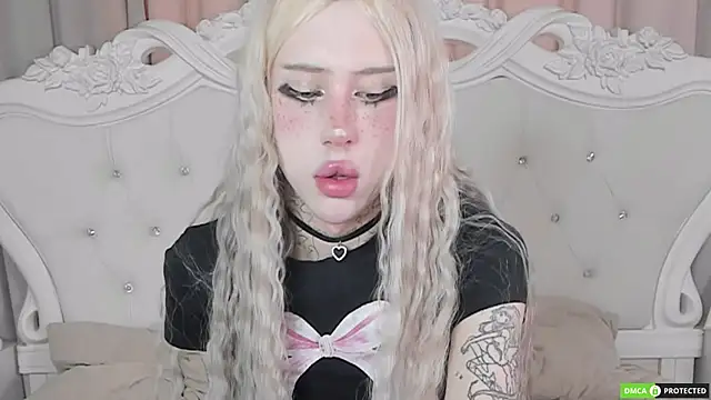 Joy_Barker's Stripchat show and profile