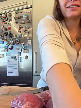 Wildmaca live sex cam