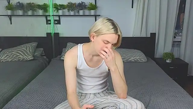 Ron_Vils live sex cam