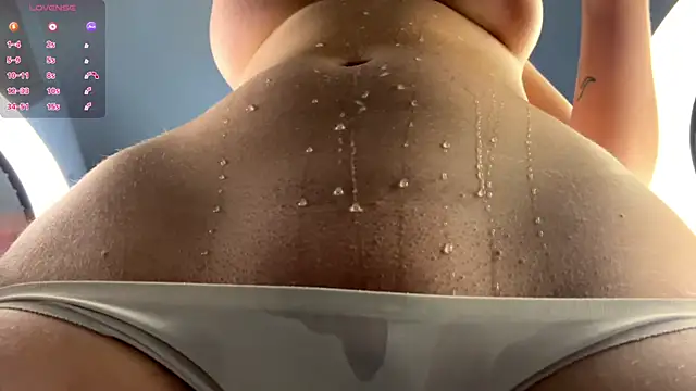 LindaFarmer's cam snapshot