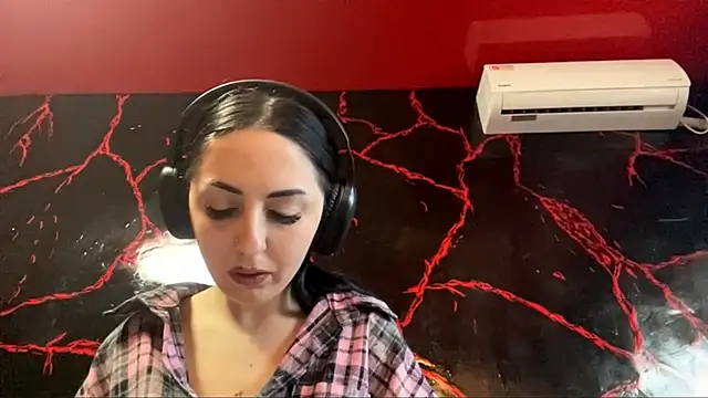 CindyFlowers's cam snapshot