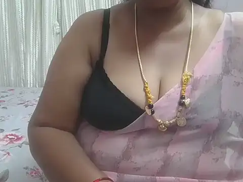 Tamil_Divyaa1's cam snapshot